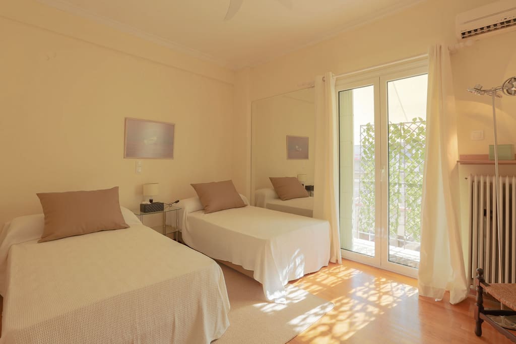 Gorgeous second bedroom with two single beds. All bedrooms are airconditioned plus roof fan and all needed amenities are provided