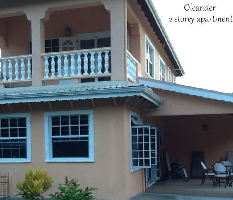 2 verandas of Oleander apartment