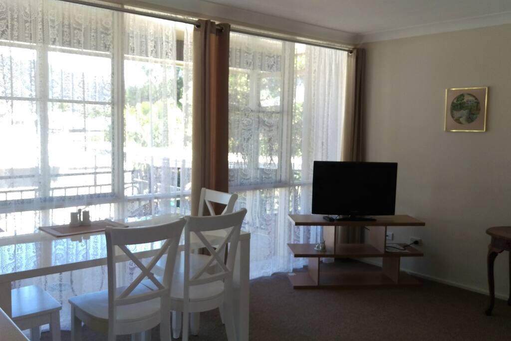 Unit 4 dinning and living area