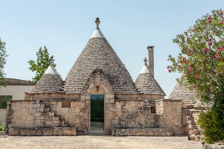 Trulli Lucia with private pool – Puglia gallery image 2