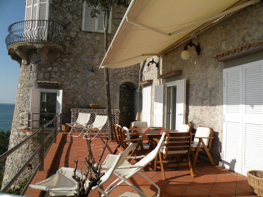 Terrazza attrezzata