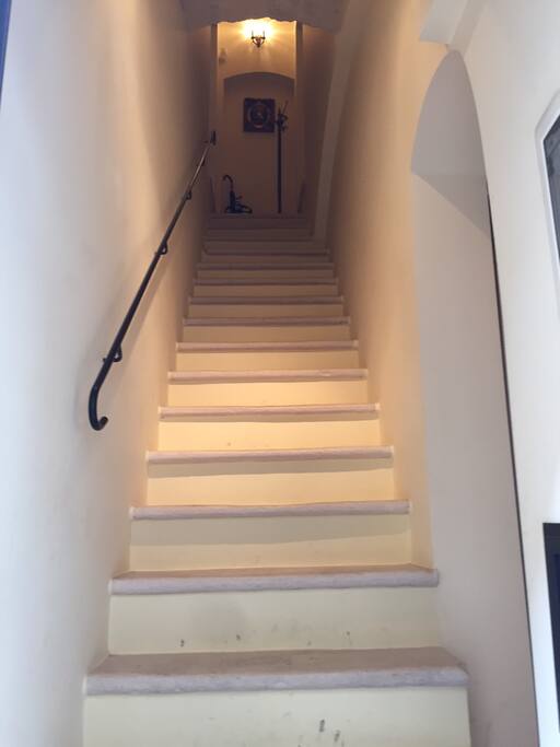 la scala da giu'