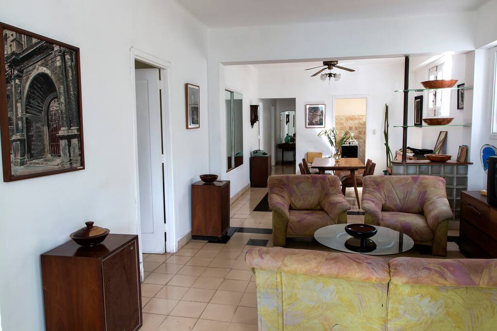 Salón - área compartida con el resto de las habitaciones