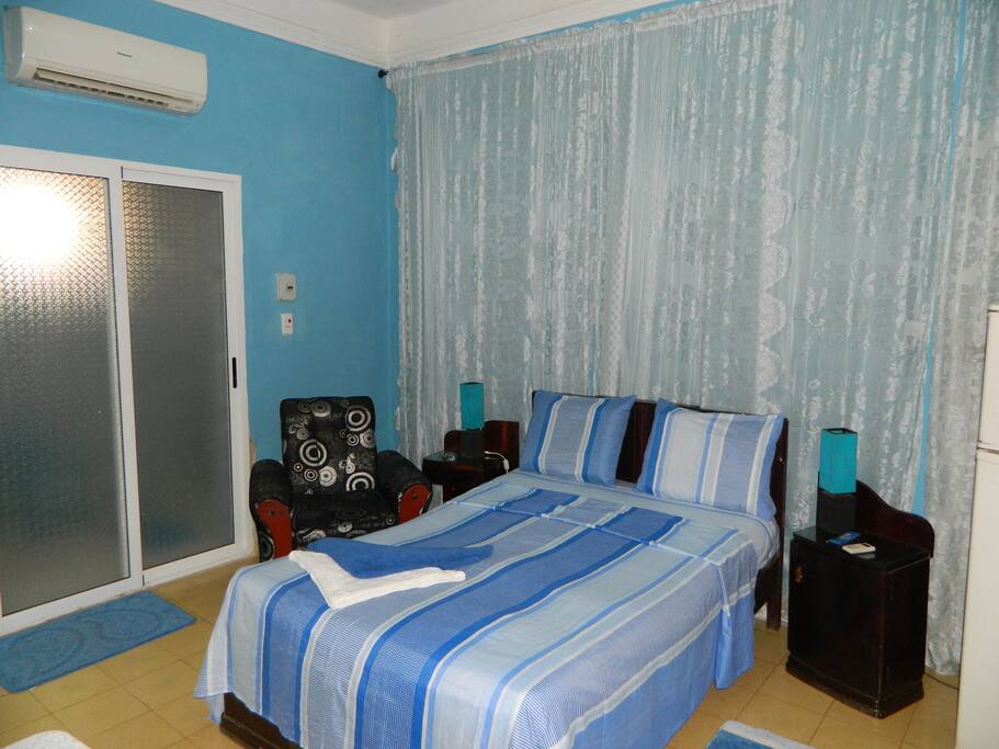 blue room
