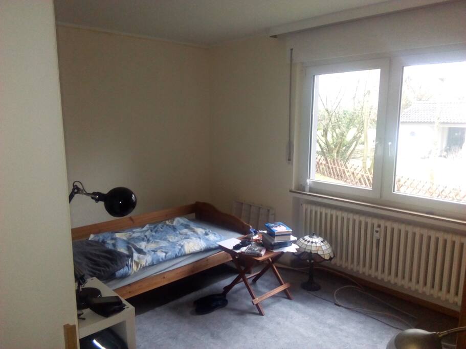16 qm helles ruhiges Zimmer