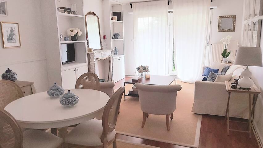 4pers 2 chambres + Lit bébé Wifi + Parking privé