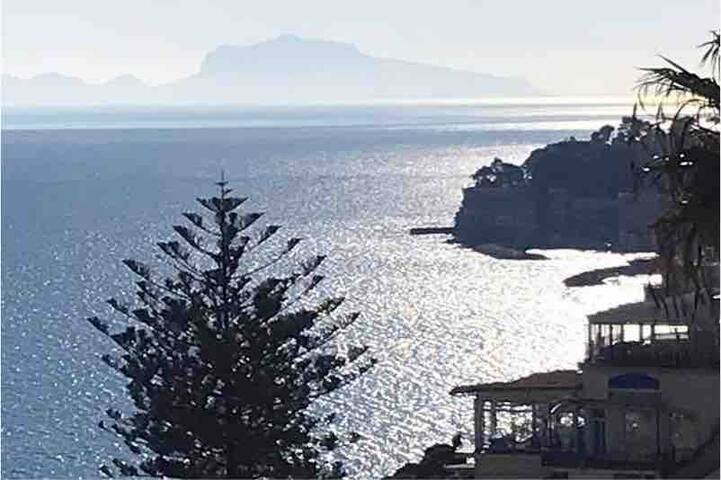 Big flat view Capri-Sorrento gallery image 2