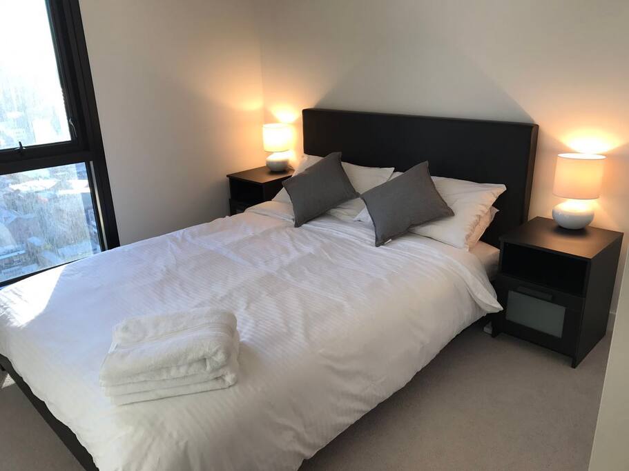 bedroom 1卧房1