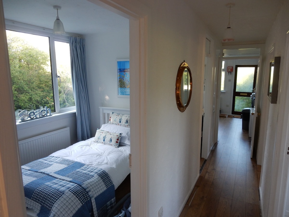 Spálňa - jednolôžková 1