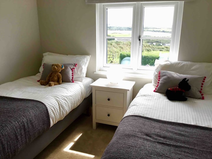 海景双人卧室。 