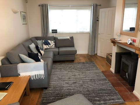 Top performing Airbnb: Seaside holiday home , with private outdoor pool in Brancaster