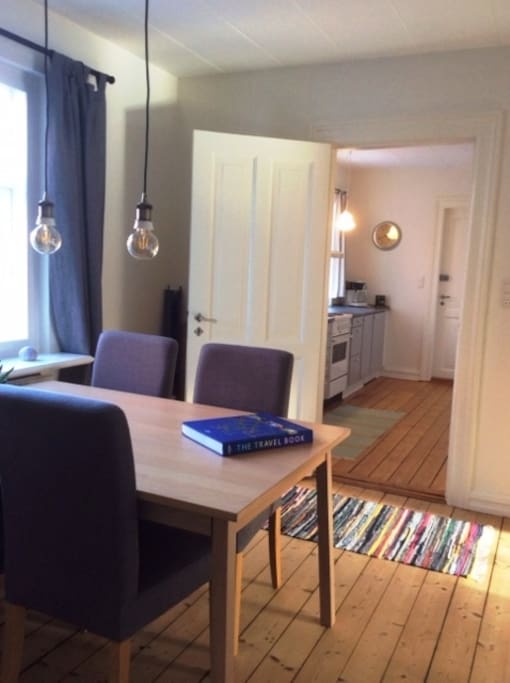 Spisestue og køkken