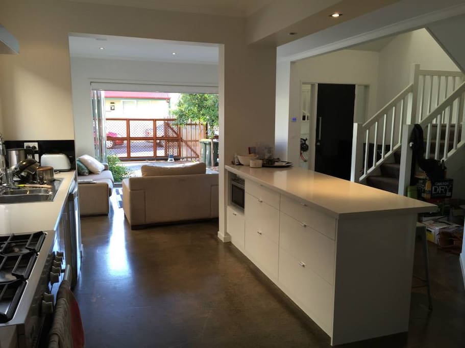 Kitchen, lot's of counter space and cooking space