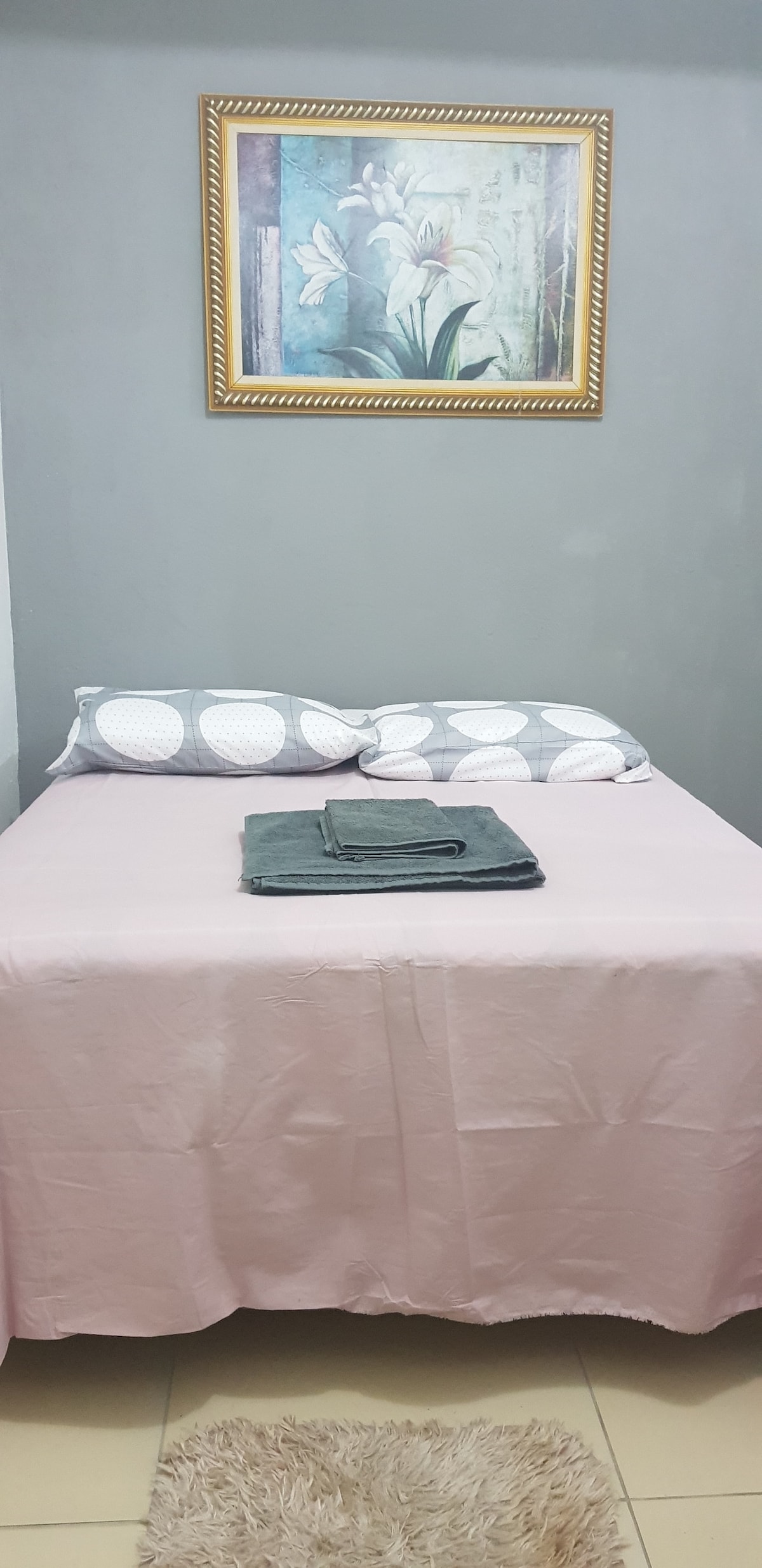 Spálňa s manželskou posteľou