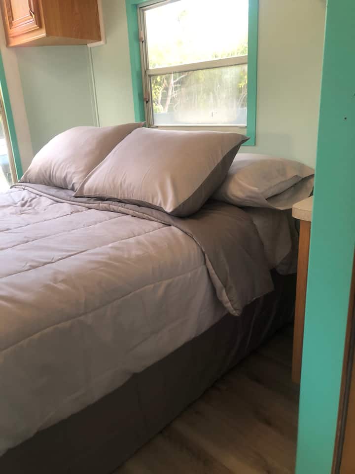 Втора спална соба (полна)