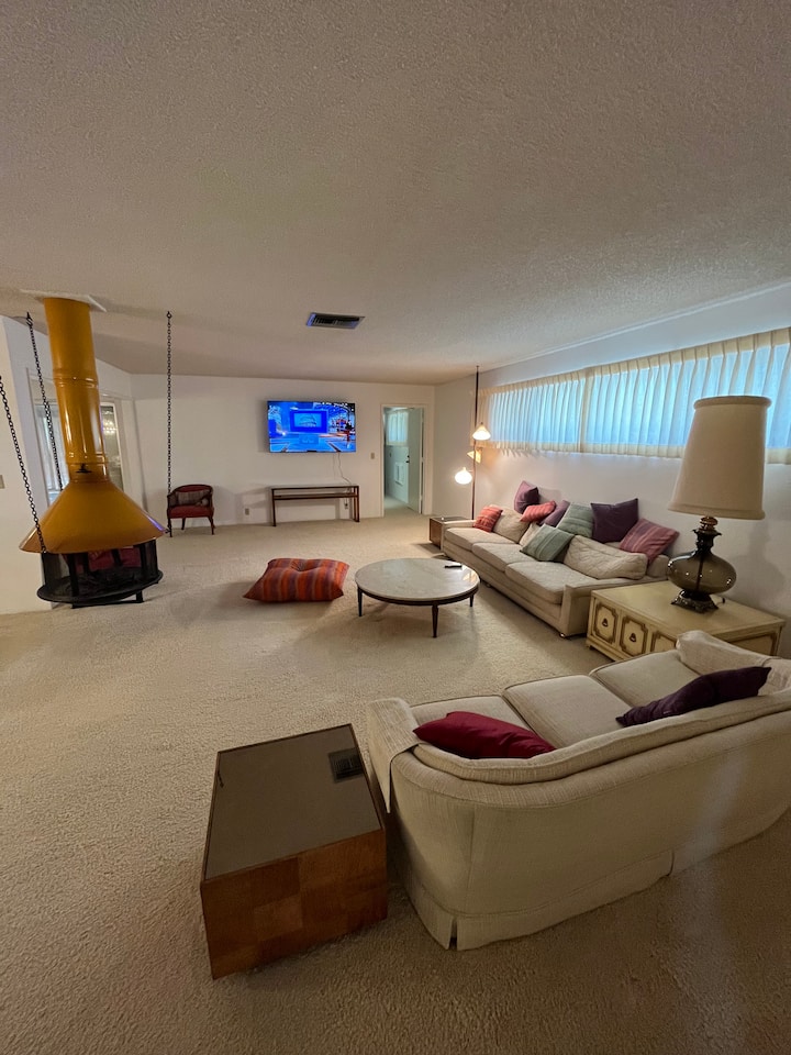 That 70s Desert House With Indoor Pool - Borrego Springs, CA