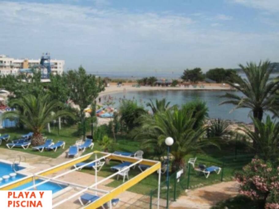 Playa y piscina
Beach and pool
Strand und Pool