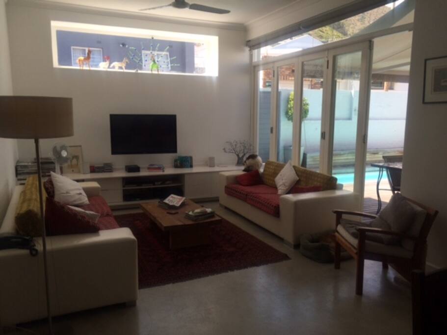 Livingroom, perfect for unwinding.