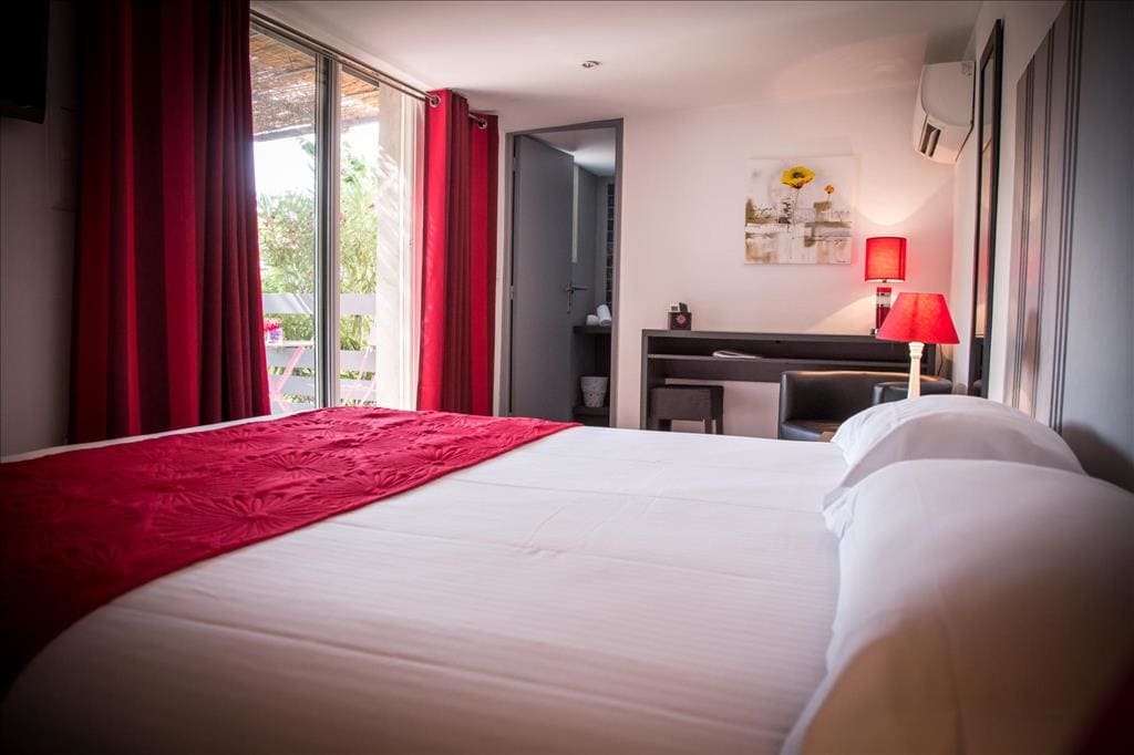 upper room with terrace for longer stay