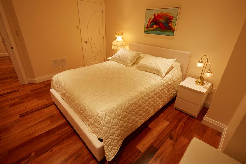 Super Comfortable Queen Bed.