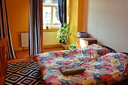 Nice and Big Room Poznań 5 min from Main Square