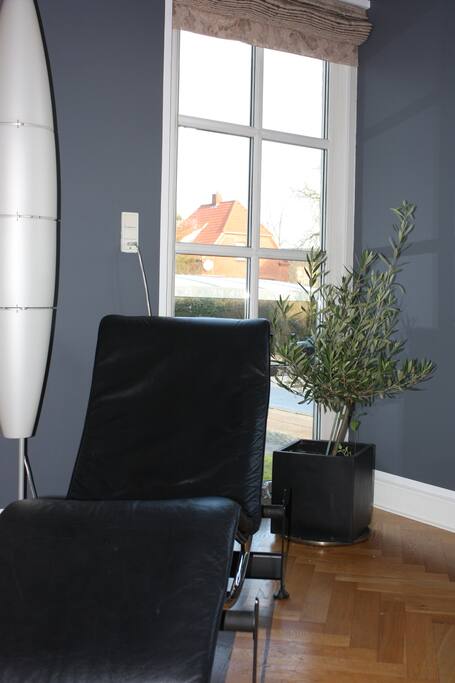Der er mange hyggelige steder at slappe af i huset