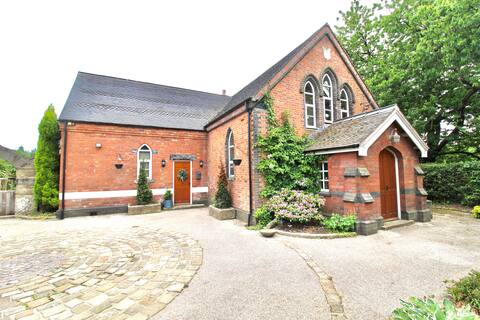 The Chapel - A Hidden Gem with Private Pool & Bar