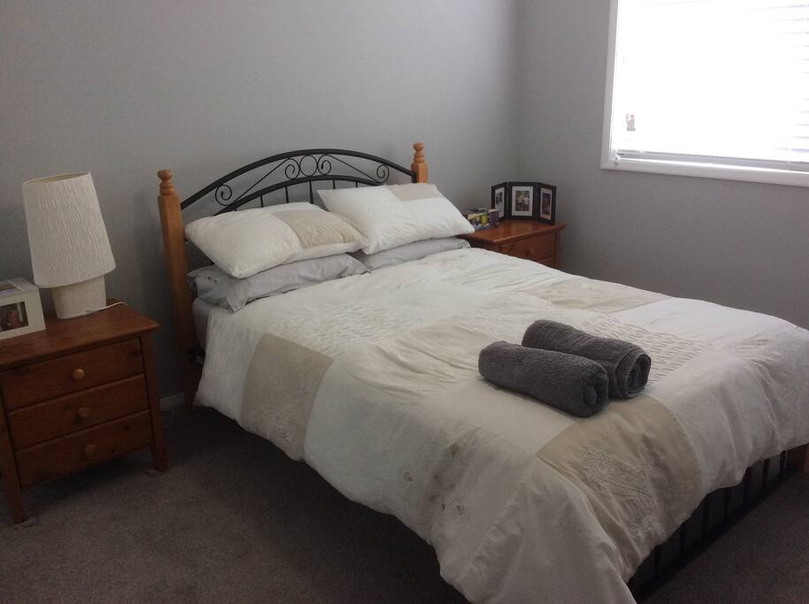 Double bedroom.