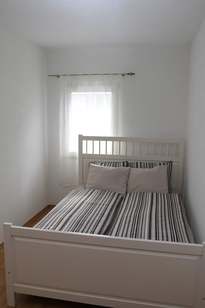 ห้องนอน 2 - เตียงคู่