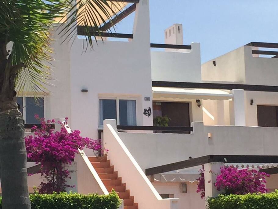 Top floor apartment with private roof terrace
