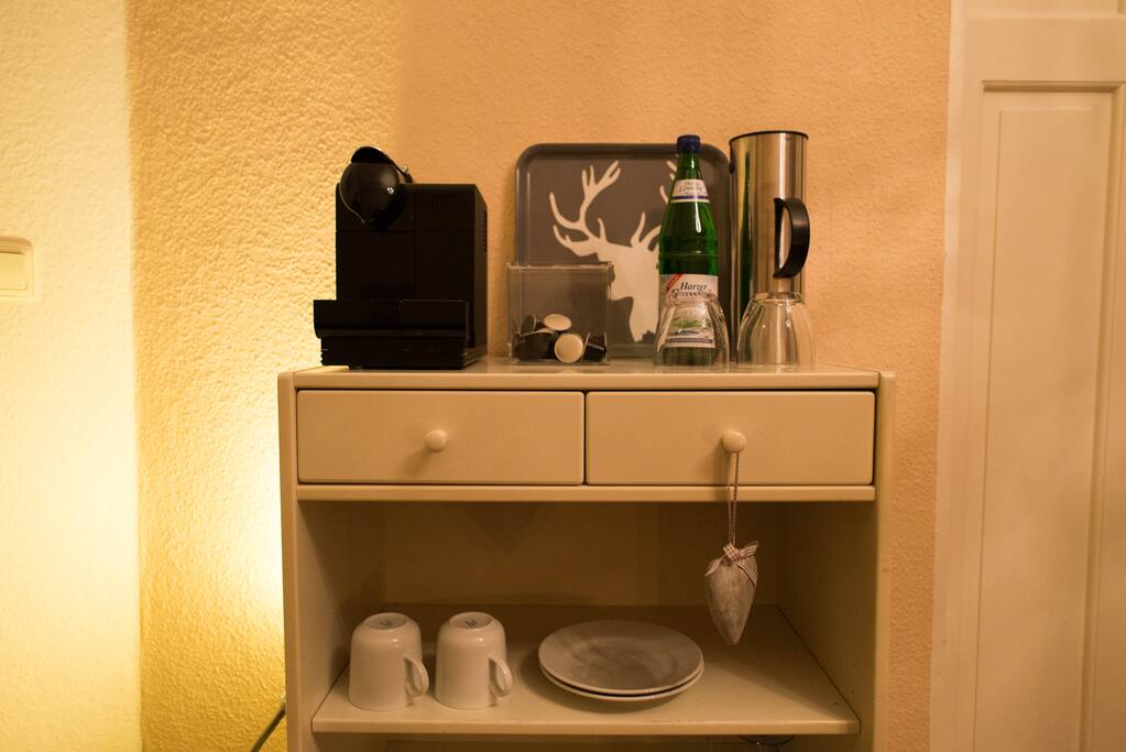 Free Water / Coffee / Tea