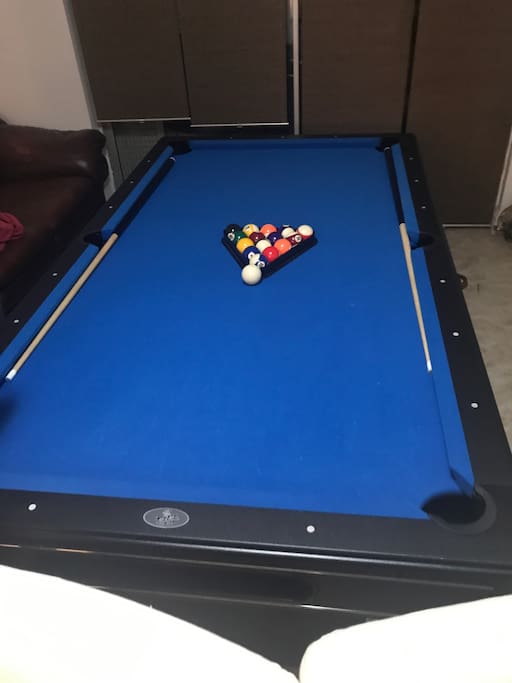 Pool table