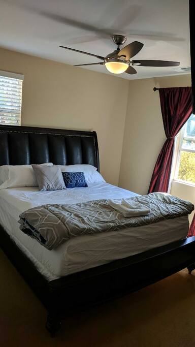 Master Bedroom. Beautiful King Bed!