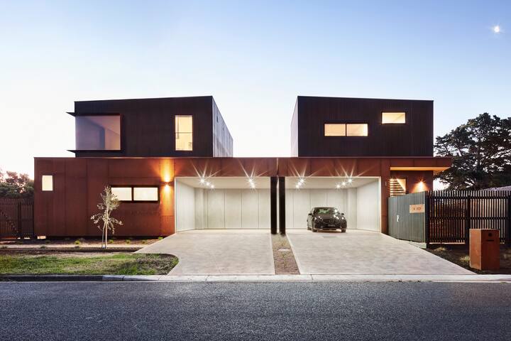 Beach shack – architectural – Long stays accepted