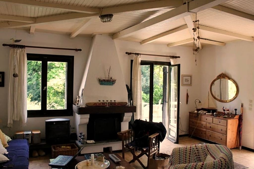 The living room with access to the terrace