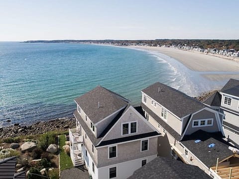 Top Airbnb: Epic ocean vista view. Few steps to the beach ! in Cape Neddick