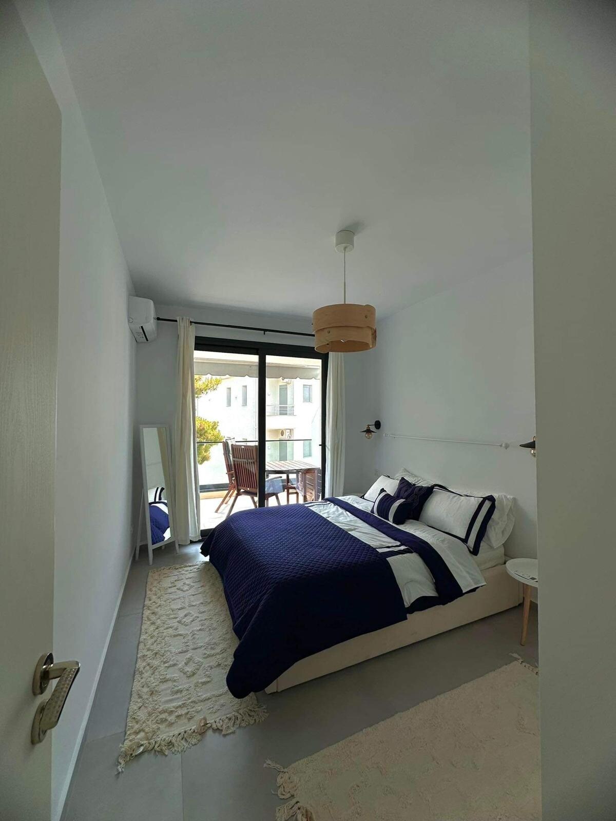 Listing 907810805657615882