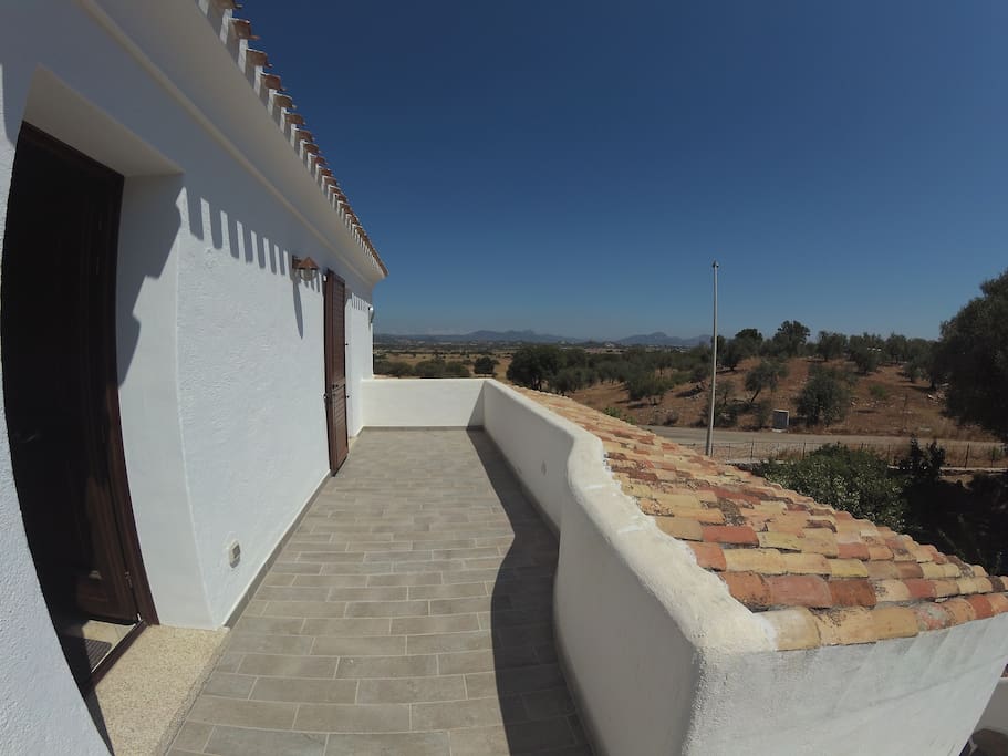 Veranda scoperta e ingresso