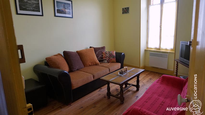 Auvergne Locations managed Airbnb listing 3