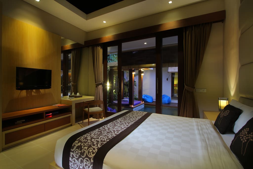Master Room 1