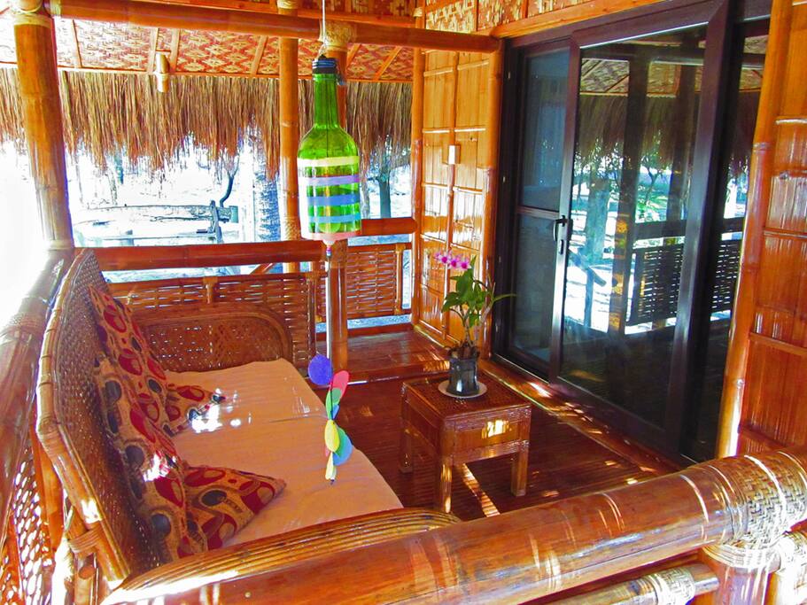 Spacious bamboo porch to enjoy the fresh breeze.