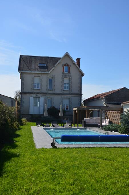 Maison côté jardin