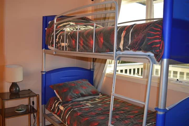 Schlafzimmer 2