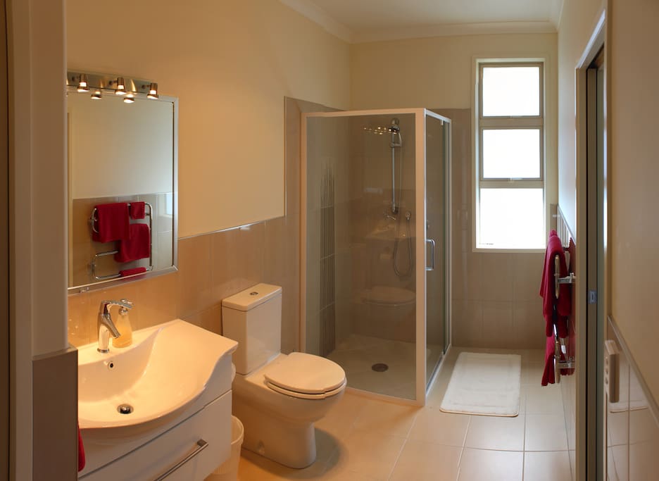Ensuite bathroom