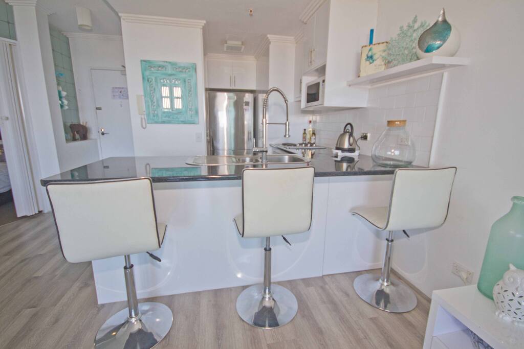 Breakfast bar