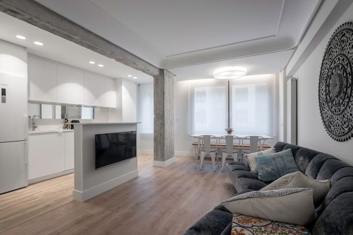 ZURRIOLA LUXURY- A/C -WIFI