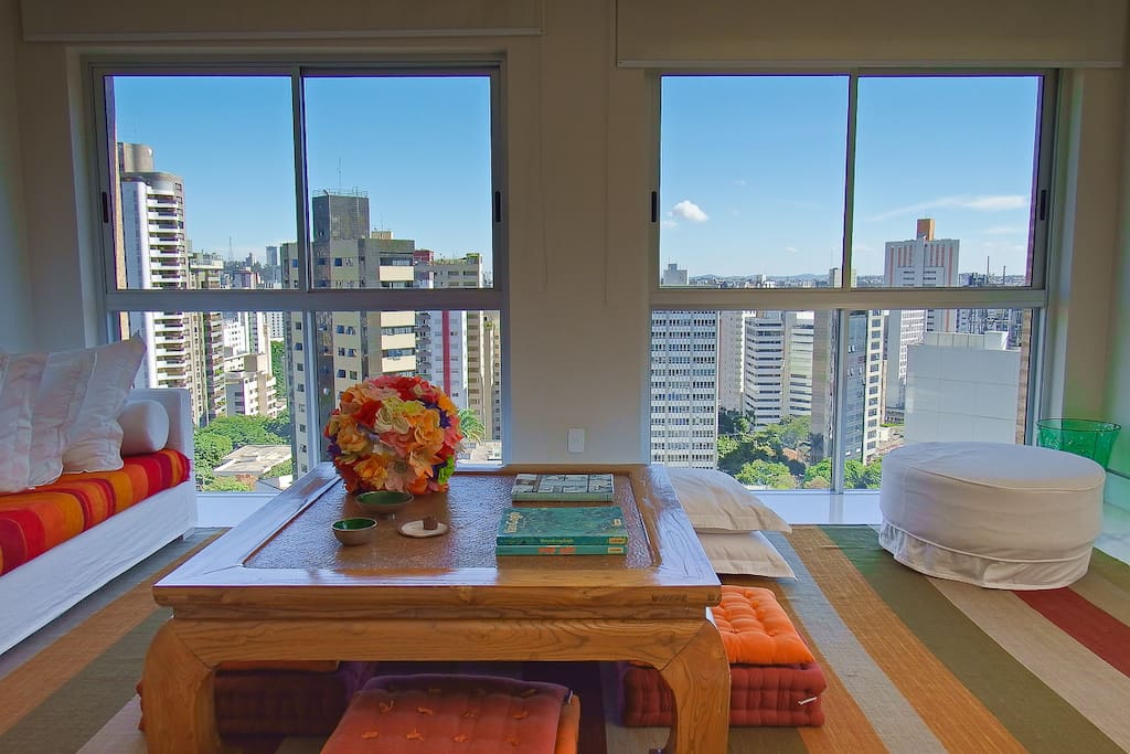 Cobertura incrível com vista para cidade