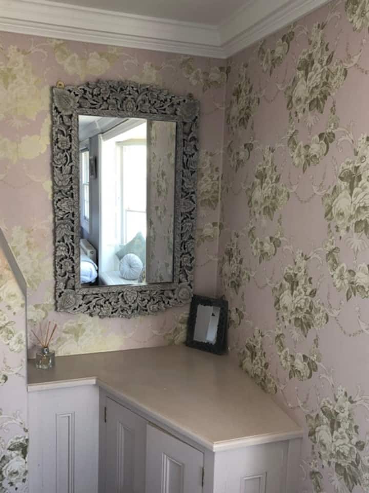 Chumba cha kulala cha ghorofa ya pili