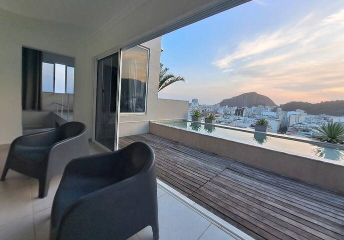 Copacabana Panoramic Penthouse gallery image 2