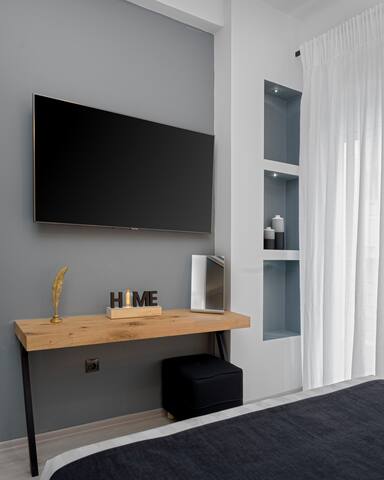 Acropolis Deluxe Apartment gallery image 4